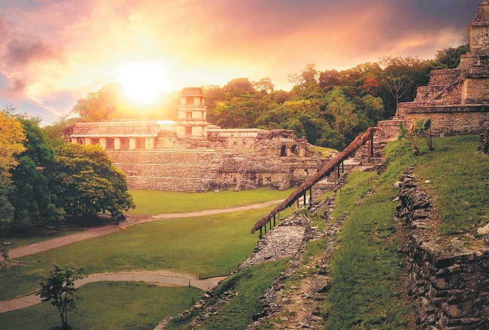 TOUR A LA ZONA ARQUEOLOGICA DE PALENQUE. Inicia en Palenque