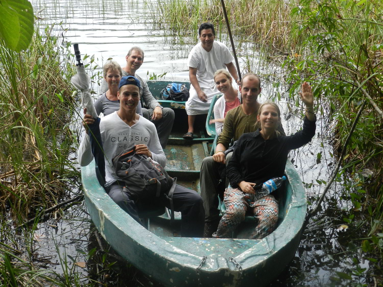 HALCÓN. ¡Viaje por la ruta del agua y antiguas ciudades Mayas!