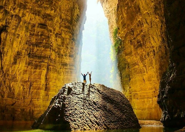 ARCO DEL TIEMPO 3 DIAS. caminata, tubing y rappel